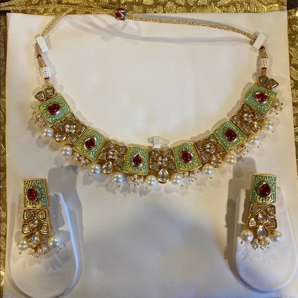 Indian/ Pakistani Jewllery set